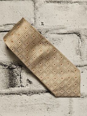 Limited Edition Silk Tie Cream Gold Geometric Basket Weave Pattern